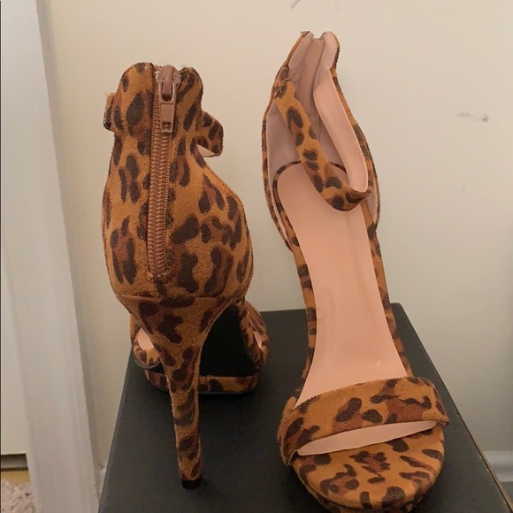 Cheetah Print Heels - Picture 2 of 4